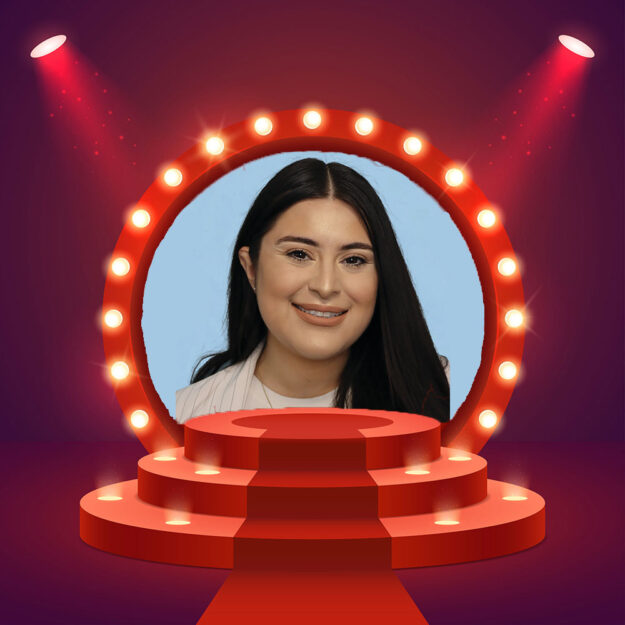 Veronica Verdugo profile picture in a theater frame.