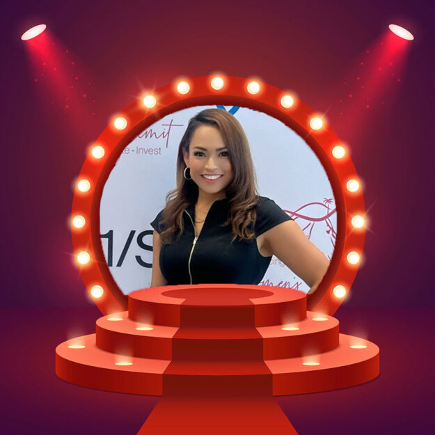 Gaby Flores profile picture in a theater frame.