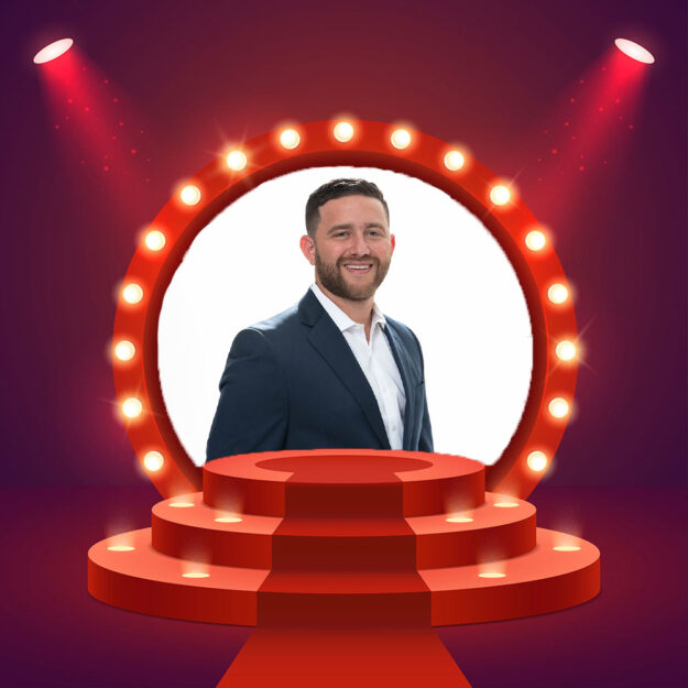 Josh Goldman profile picture in a theater frame.